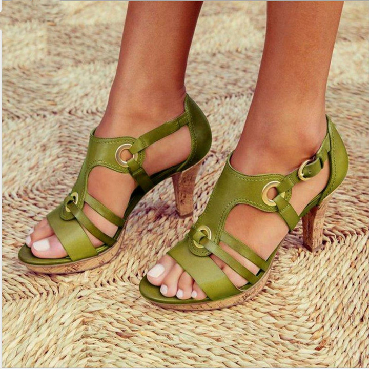 Klara™ - Trendiga & Bekväma Sandaler med Klack (Rea – sista dagen)