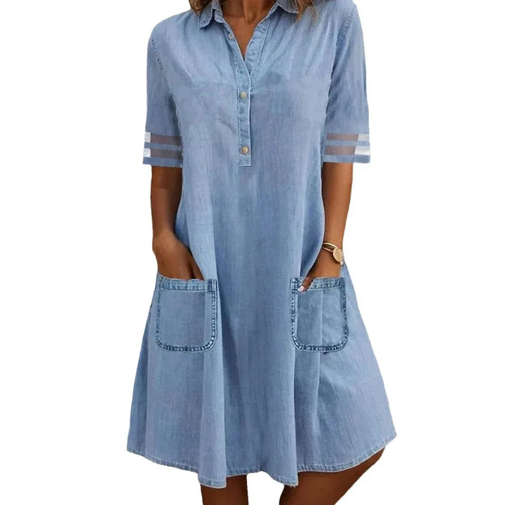 Ylva™ - Lätt och luftig denimklänning