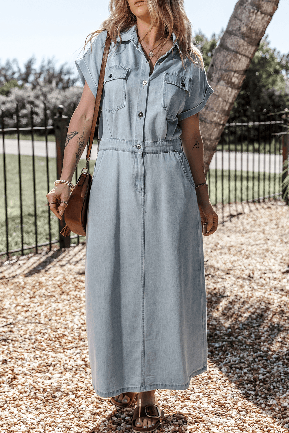 Isabelle™ - Denimklänning med eleganta, korta fladdermusärmar