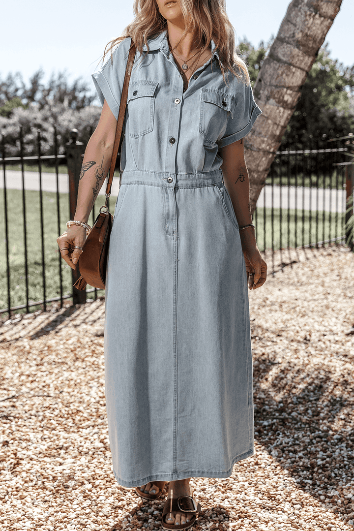 Isabelle™ - Denimklänning med eleganta, korta fladdermusärmar